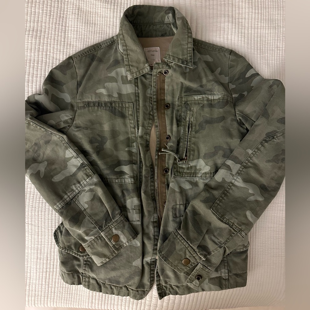 Gap Camo Utility Jacket - image 1